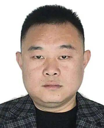 南宁海关缉私局发布悬赏通告：见到郑斯英等16人，立刻报警！
